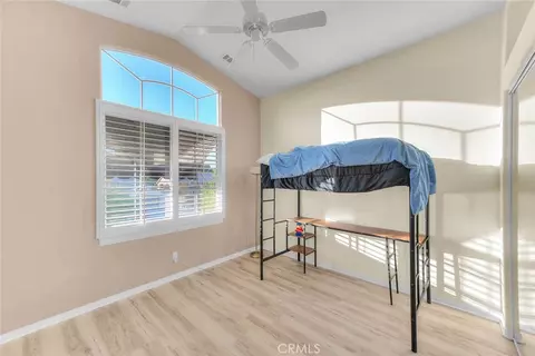 Bedroom - 13385 Canyon Hts, Yucaipa, CA 92399 photo 8 of 10