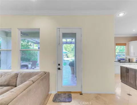 Entry Way - 13385 Canyon Hts, Yucaipa, CA 92399 photo 6 of 19