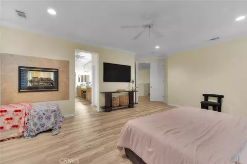 Bedroom - 13385 Canyon Hts, Yucaipa, CA 92399 photo 1 of 10