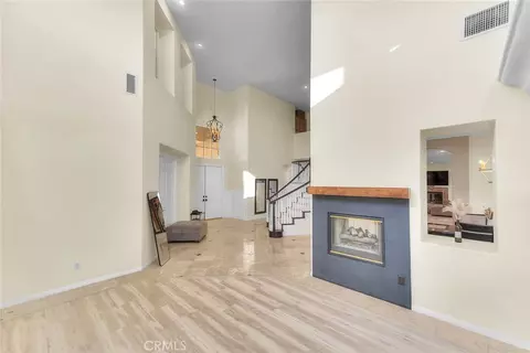 Entry Way - 13385 Canyon Hts, Yucaipa, CA 92399 photo 3 of 19