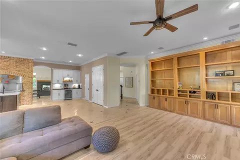 Living - 13385 Canyon Hts, Yucaipa, CA 92399 photo 4 of 4