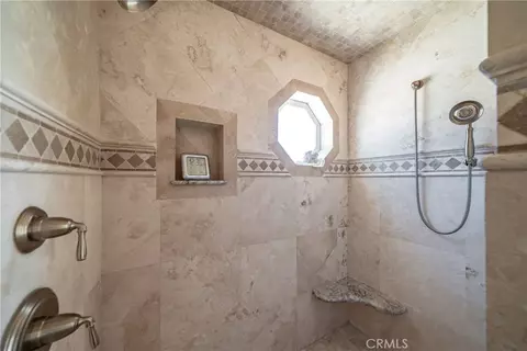Bath - 17945 Copper Queen, Perris, CA 92570 photo 4 of 5