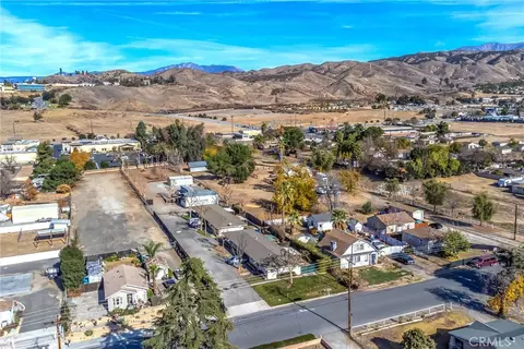 View/Area - 32390 Avenue D, Yucaipa, CA 92399 photo 6 of 11