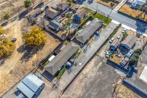 View/Area - 32390 Avenue D, Yucaipa, CA 92399 photo 2 of 11