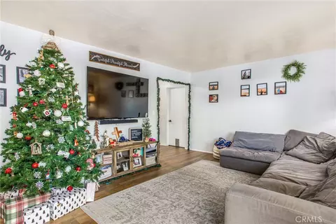 Living - 32390 Avenue D, Yucaipa, CA 92399 photo 1 of 1