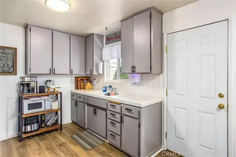 Kitchen - 32390 Avenue D, Yucaipa, CA 92399 photo 1 of 3