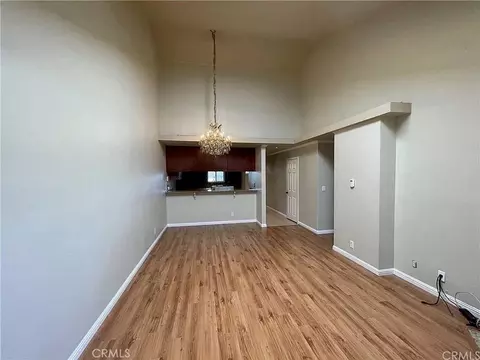1123 Junipero, Long Beach, CA 90804 photo 2