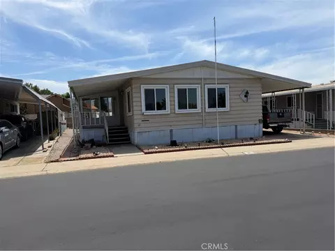 626 N Dearborn St #38, Redlands, CA 92374