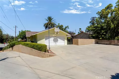 Exterior - 1151 W W Cres, Redlands, CA 92373 photo 13 of 17