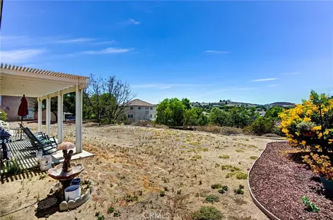 Exterior - 14035 Moonridge, Riverside, CA 92503 photo 7 of 8
