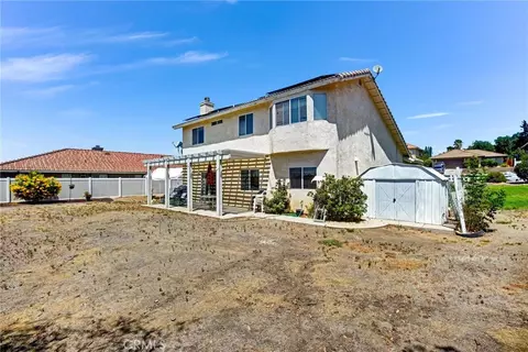 Exterior - 14035 Moonridge, Riverside, CA 92503 photo 6 of 8