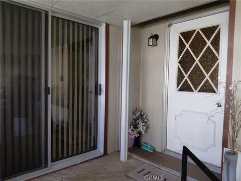 10226 Frontier, Cherry Valley, CA 92223 photo 4