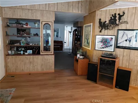 10226 Frontier, Cherry Valley, CA 92223 photo 7