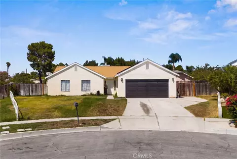 254 Hawthorne St, Rialto, CA 92376