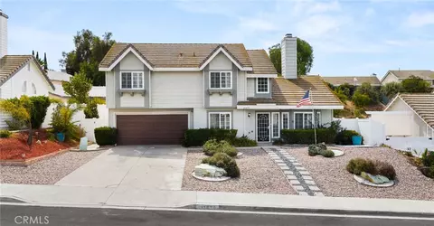 41875 Humber Dr, Temecula, CA 92591 photo 2
