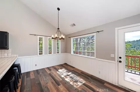 Dining - 26620 Modoc, Lake Arrowhead, CA 92352 photo 1 of 1