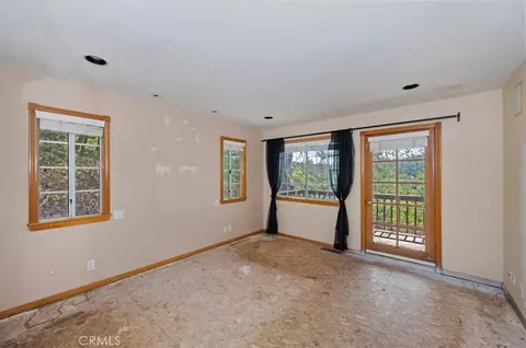 Bedroom - 26620 Modoc, Lake Arrowhead, CA 92352 photo 1 of 7