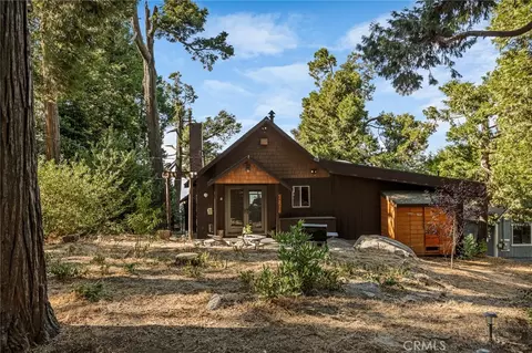 Exterior - 24251 Great View Dr, Crestline, CA 92325 photo 3 of 9
