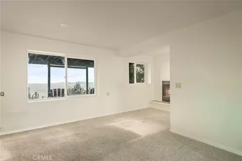 Living - 24251 Great View Dr, Crestline, CA 92325 photo 4 of 4