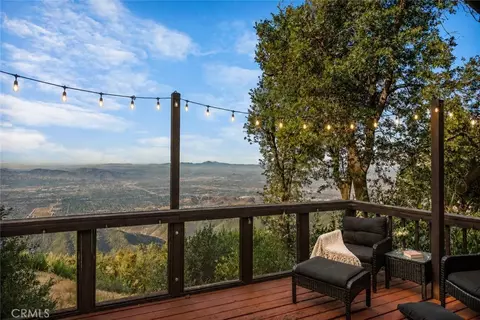 Exterior - 24251 Great View Dr, Crestline, CA 92325 photo 2 of 9