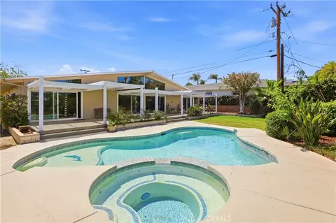 Exterior - 625 Lancer, Corona, CA 92879 photo 5 of 14
