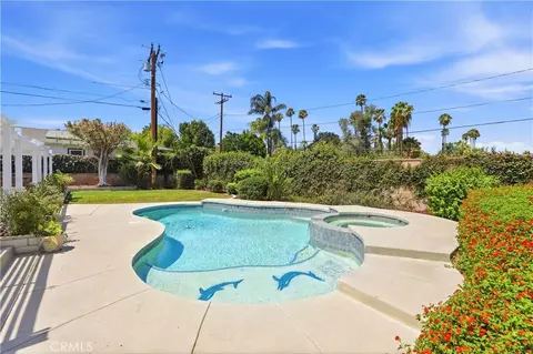 Exterior - 625 Lancer, Corona, CA 92879 photo 7 of 14