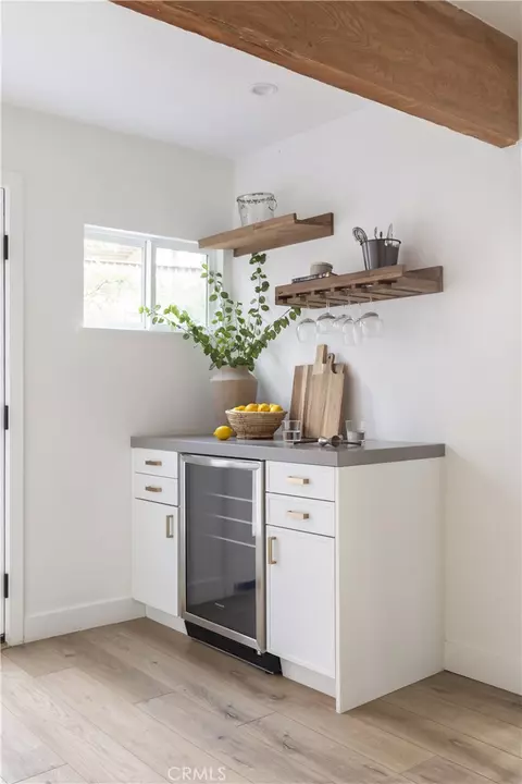 Kitchen - 1340 Yosemite, Lake Arrowhead, CA 92352 photo 2 of 2