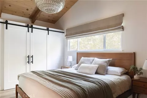 Bedroom - 1340 Yosemite, Lake Arrowhead, CA 92352 photo 3 of 4