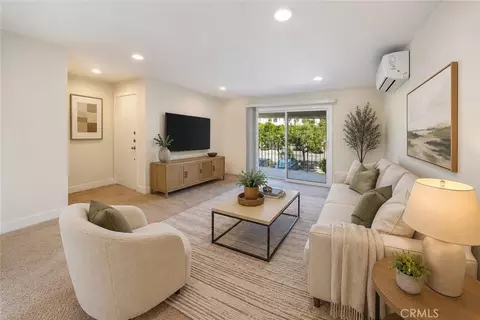 11138 Aqua Vista St #19, Studio City, CA 91602