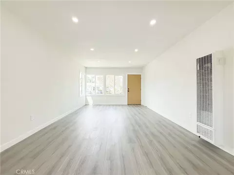 Living - 336 W Caldwell St, Compton, CA 90220 photo 3 of 4