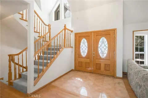 Entry Way - 499 Bel Air Dr, Lake Arrowhead, CA 92352 photo 3 of 5