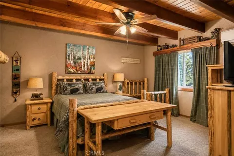 Bedroom - 24244 Altdorf, Crestline, CA 92325 photo 4 of 5