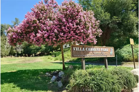 7802 Via Tortona, Burbank, CA 91504
