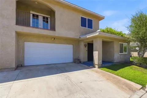 33275 Campus Ln, Cathedral City, CA 92234