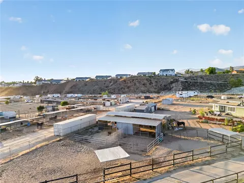 View/Area - 13220 Jefferson, Yucaipa, CA 92399 photo 4 of 5