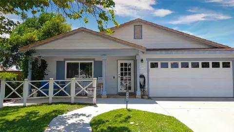 4994 Spring View Dr, Banning, CA 92220