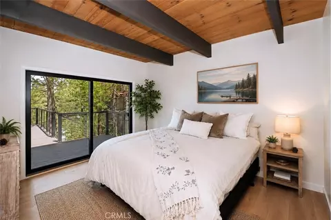 Bedroom - 359 John Muir Rd, Lake Arrowhead, CA 92352 photo 3 of 4