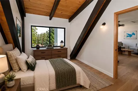 Bedroom - 359 John Muir Rd, Lake Arrowhead, CA 92352 photo 4 of 6