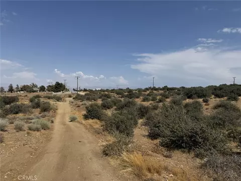 0 Chateau Rd, Phelan, CA 92371 photo 2