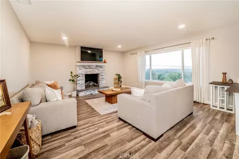 Living - 4659 Crestview, Norco, CA 92860 photo 4 of 4