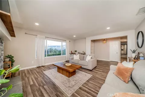 Living - 4659 Crestview, Norco, CA 92860 photo 3 of 4