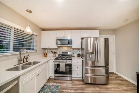 Kitchen - 4659 Crestview, Norco, CA 92860 photo 5 of 6