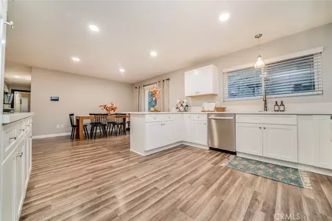 Kitchen - 4659 Crestview, Norco, CA 92860 photo 3 of 6