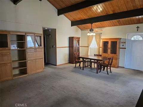 981 Lausanne Dr, Crestline, CA 92325 photo 3