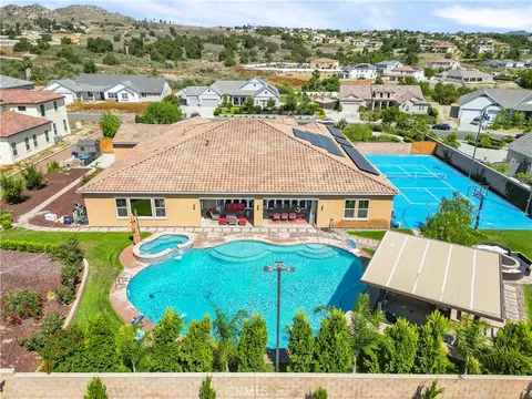 View/Area - 16282 Ginger Crk, Riverside, CA 92504 photo 6 of 6