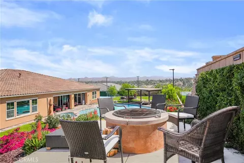 Exterior - 16282 Ginger Crk, Riverside, CA 92504 photo 2 of 17