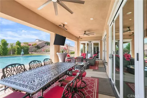 Exterior - 16282 Ginger Crk, Riverside, CA 92504 photo 8 of 17
