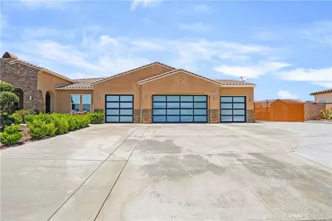 Exterior - 16282 Ginger Crk, Riverside, CA 92504 photo 17 of 17