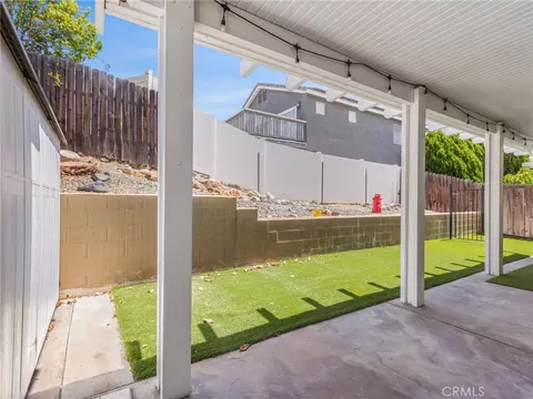 Exterior - 10285 Agate Ave, Mentone, CA 92359 photo 9 of 9
