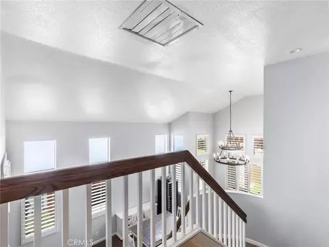 Entry Way - 10285 Agate Ave, Mentone, CA 92359 photo 3 of 7
